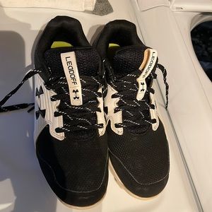 Boys baseball cleats